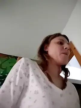 winter11 – webcam model profile photo Image 2