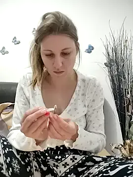 winter11 – webcam model profile photo Image 8