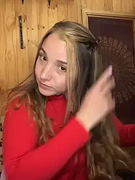 hornyshow_tv – webcam model profile photo Image 11