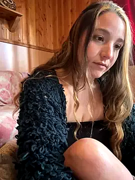 hornyshow_tv – webcam model profile photo Image 16