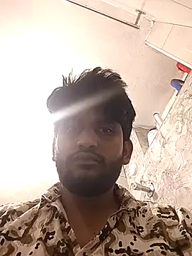 VeryNiceGuy – webcam model profile photo Image 11