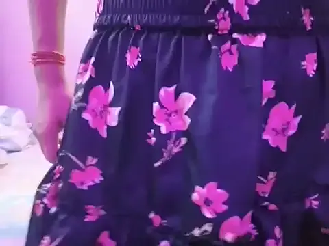 hornyshow_tv – webcam model profile photo Image 11