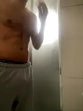 John_desihunk – webcam model profile photo Image 2