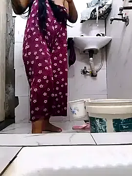 paztumminello – webcam model profile photo Image 3