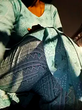 paztumminello – webcam model profile photo Image 7