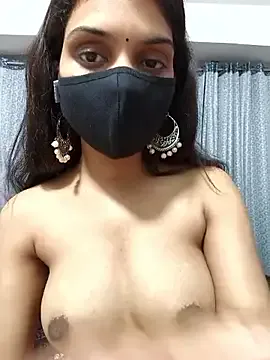 janitamunerlyn – webcam model profile photo Image 11