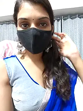 janitamunerlyn – webcam model profile photo Image 13