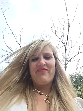 _Tomy08calderon – webcam model profile photo Image 12