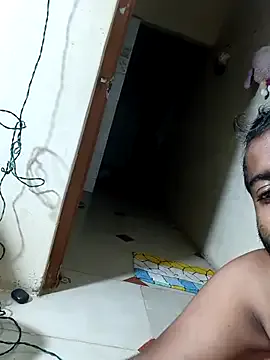 Janhvi- – webcam model profile photo Image 7