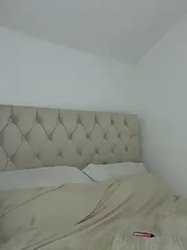 DomManlyGuy – webcam model profile photo Image 2