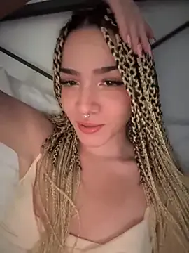 paulaharris – webcam model profile photo Image 12