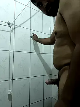 DomManlyGuy – webcam model profile photo Image 10