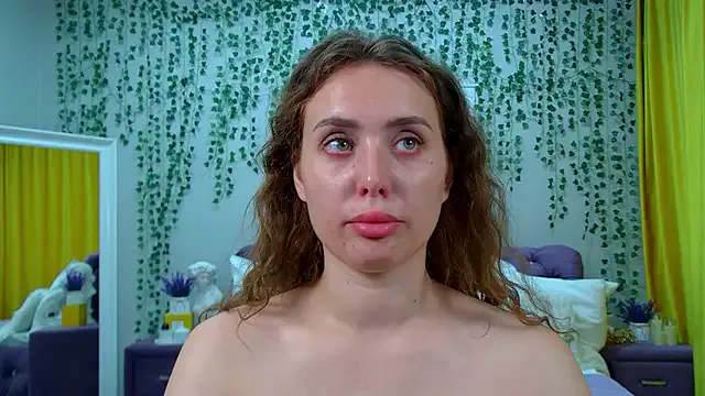 skyeriehm – webcam model profile photo Image 5