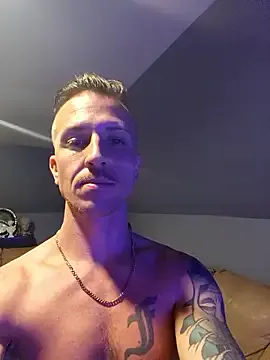 BlackCobraOwner – webcam model profile photo Image 4