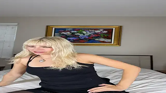 SirenitySirenxx Image 5