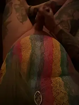 sissyboy-666- chat room preview