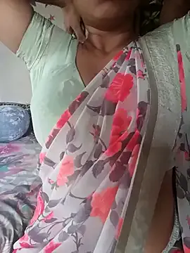 sweetshy_ – webcam model profile photo Image 14