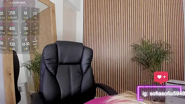 Mr_Genghis_Khan chat room preview Image 3