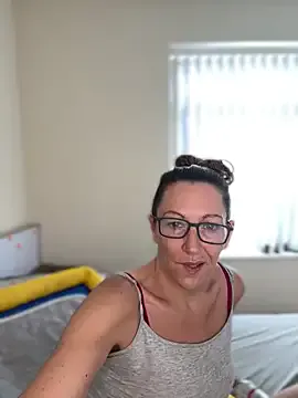 Sophia-Squirts-UK Image 13
