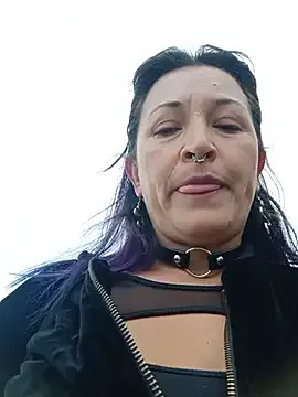 someone_sweet – webcam model profile photo Image 14