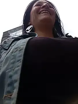 someone_sweet – webcam model profile photo Image 17