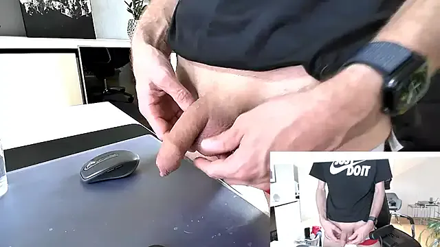 tinapie – webcam model profile photo Image 2