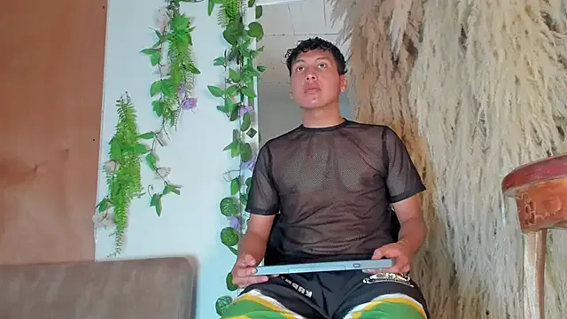 spicy_adonhis Image 2