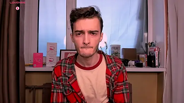 someone_sweet – webcam model profile photo Image 12