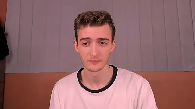 someone_sweet – webcam model profile photo Image 6