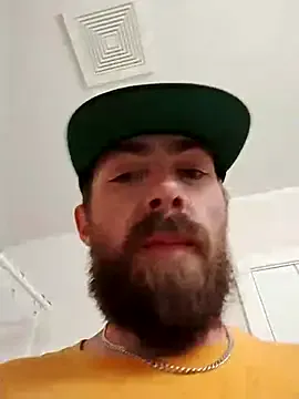 Benjamin_show – webcam model profile photo Image 9