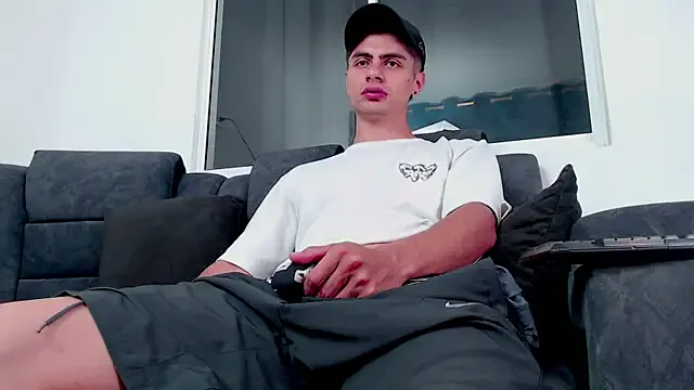 AlisaMoss – webcam model profile photo Image 16