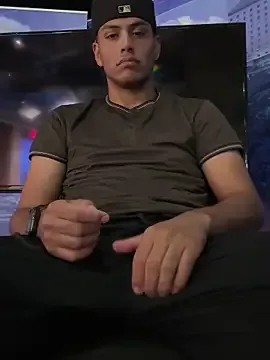 honeybeexx69 – webcam model profile photo Image 13