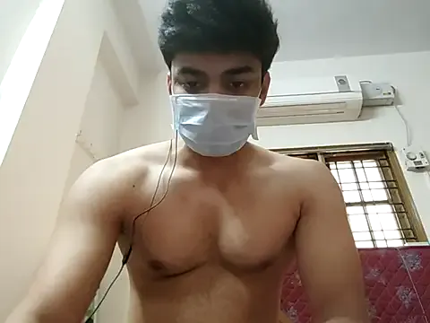 roouse – webcam model profile photo Image 6