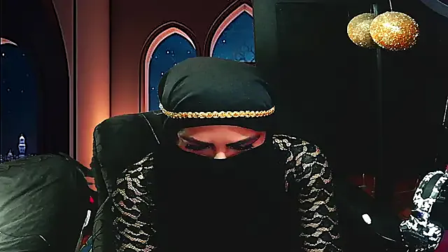 SultanaLayla Image 3