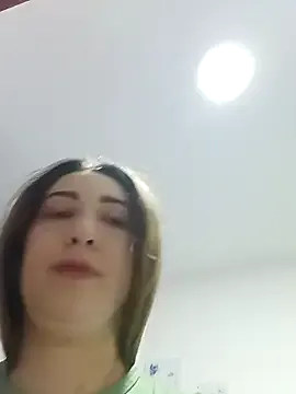 bisexualmilf – webcam model profile photo Image 11