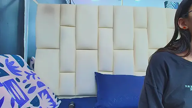 kimberleepoulton – webcam model profile photo Image 5