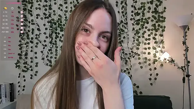 tatearnet – webcam model profile photo Image 3