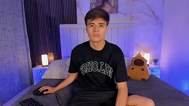 enchant_baby_ – webcam model profile photo Image 17