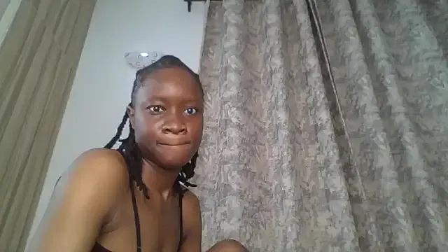 PabloArena – webcam model profile photo Image 9