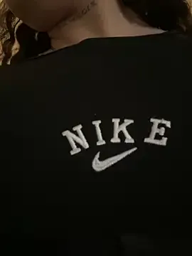 gimme_the_kiss – webcam model profile photo Image 7