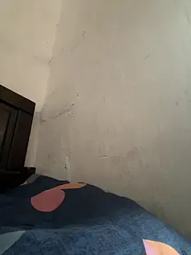 loving_ladies – webcam model profile photo Image 4