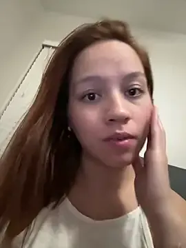 WitchAnnie – webcam model profile photo Image 2