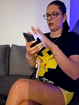 dears_pearlss – webcam model profile photo Image 10