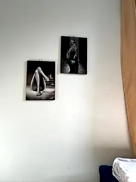 ihavepaws33 – webcam model profile photo Image 12