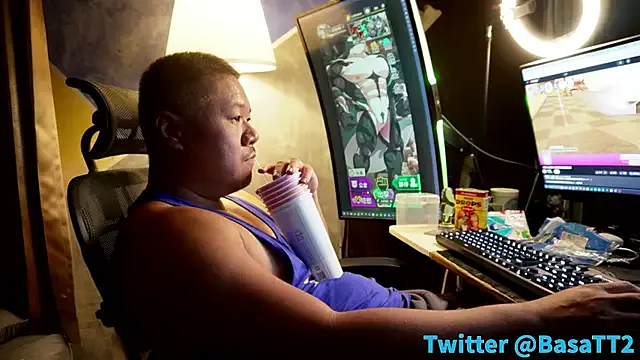 DomManlyGuy – webcam model profile photo Image 5