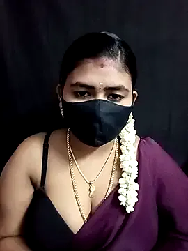 bisexualmilf – webcam model profile photo Image 11