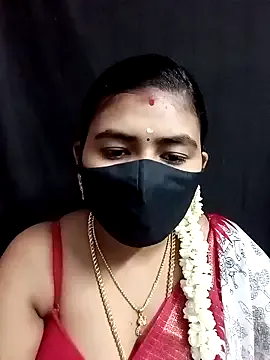 bisexualmilf – webcam model profile photo Image 12