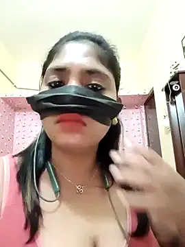 claribelatienza – webcam model profile photo Image 4