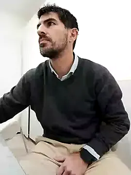 _Tomy08calderon – webcam model profile photo Image 11