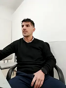 _Tomy08calderon – webcam model profile photo Image 12